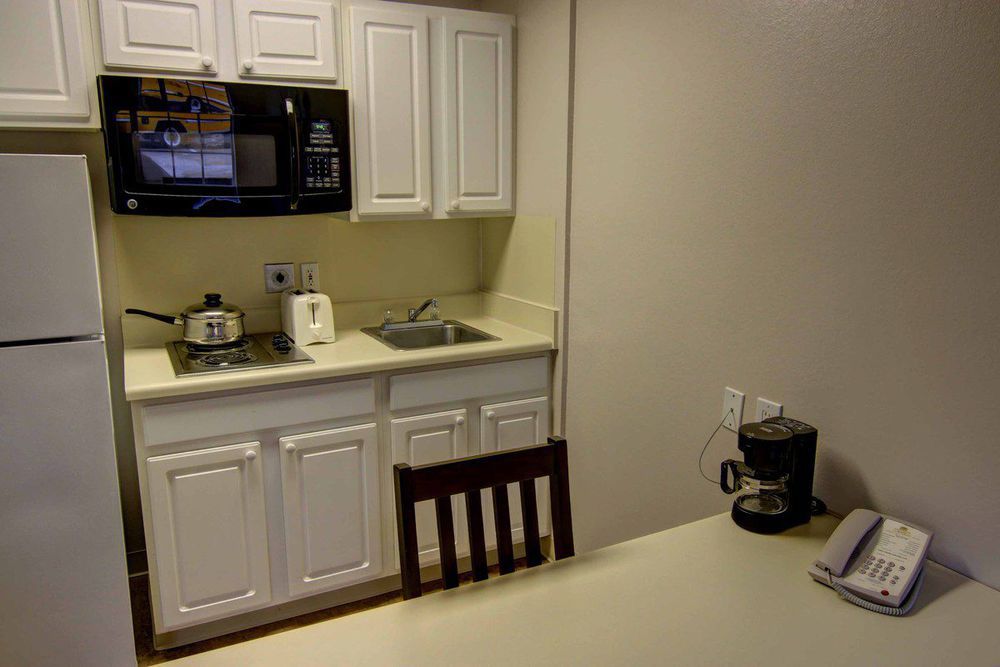 Intown Suites Extended Stay Marietta Ga - Roswell Rd Pokoj fotografie